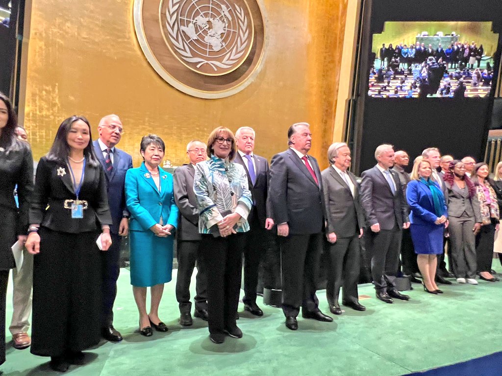 uclg_org's tweet image. #WaterAction

SG @UCLG_Saiz delivers at the closing of the 🇺🇳 @UN Water Conference💧 #LocalGov will need to be involved at all stages to ensure water security, ecosystemic transformation &amp;amp; upholding the human right to water everywhere to leave no one behind 🌍

#Listen2Cities