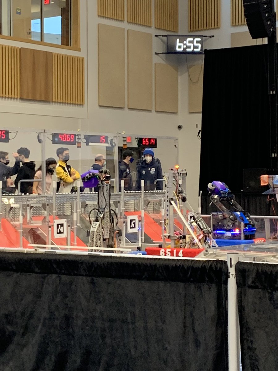 SRL_6514's tweet photo. #PracticeMatches have begun @NBRobotics - and our #STEMSquad is firing on all circuits - bring on the field reset so we can go again! 🤓❤️🤖
@SuttonDHS @CANFIRST #SabresHavingFun #omgrobots https://t.co/hWzBjlYRQE