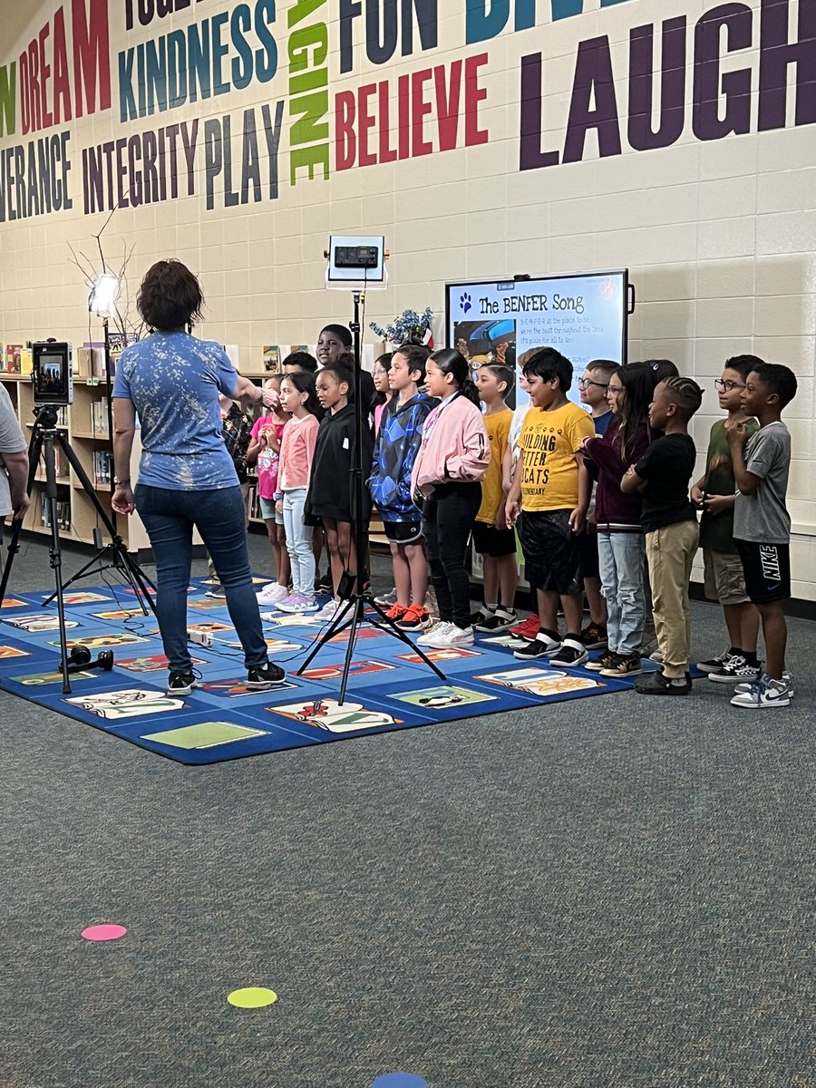 Meagan Torres tweet media