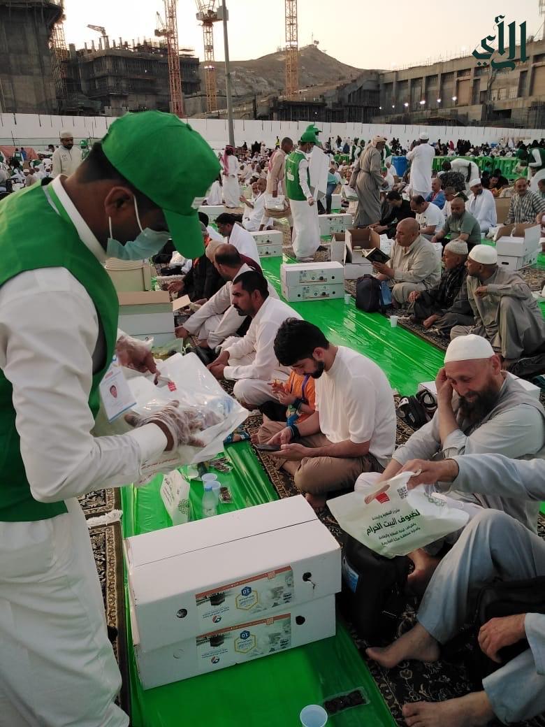 جمعية نافع للأعمال التطوعية توزع ألفي وجبة إفطار صائم يوميًا في رمضان - alraynews.net/6623872.htm #صحيفة_الرأي_الإلكترونية