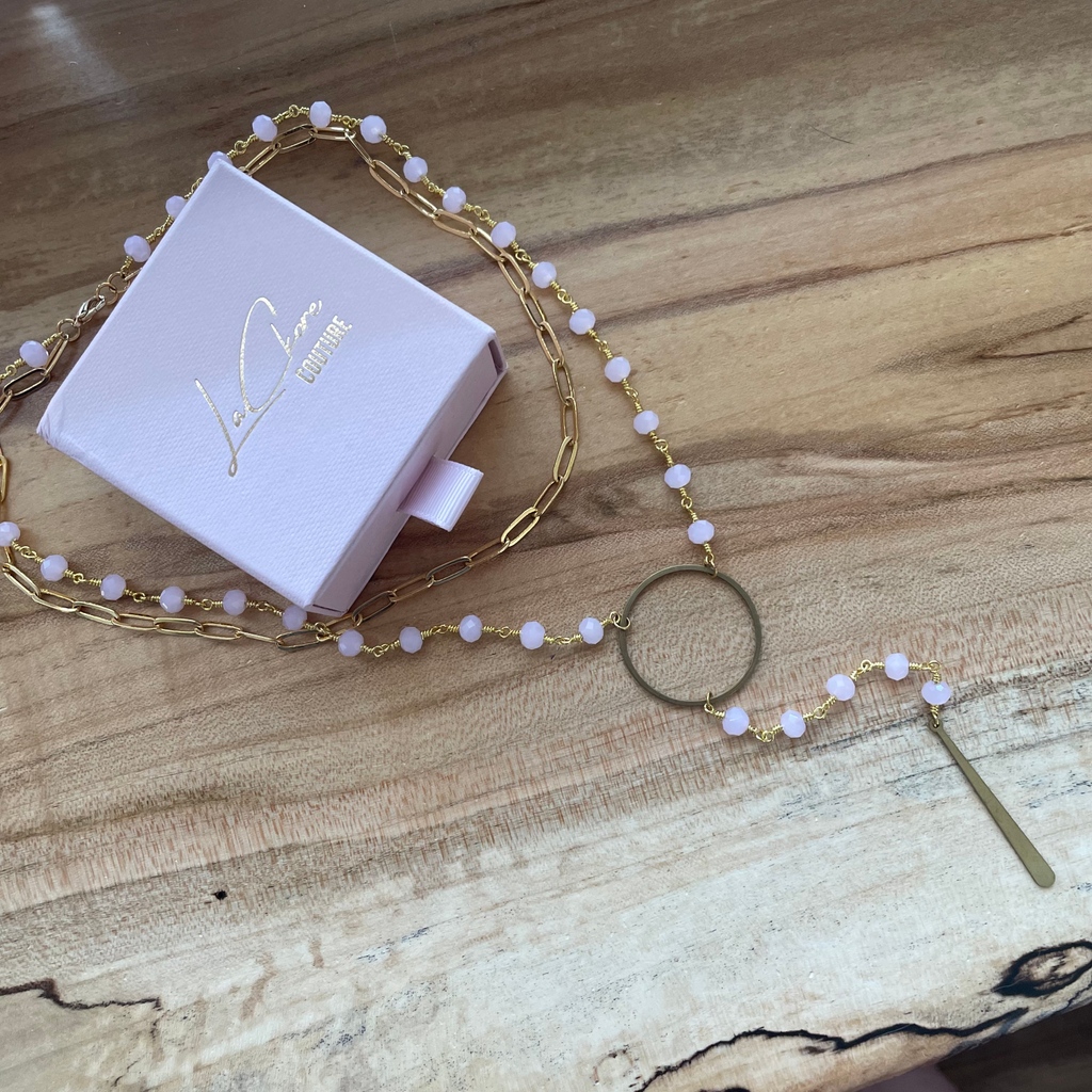 I absolutely LOVE getting creative with my designs and this layered beauty is the PERFECT example of that!

#layerednecklace #pinknecklace #handmadenecklace #goldnecklace