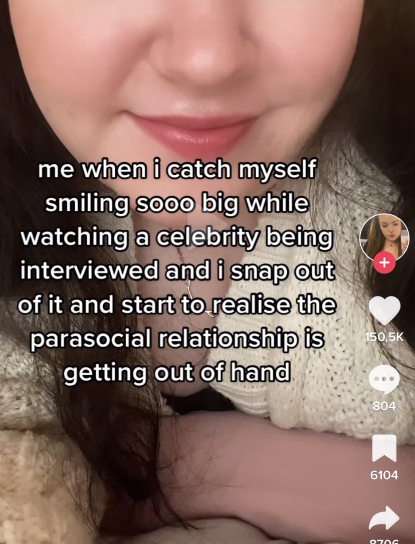 Elle On Twitter me Watching The Crows Read Thirst Tweets Interview elle-on-twitter-me-watching-the-crows-read-thirst-tweets-interview