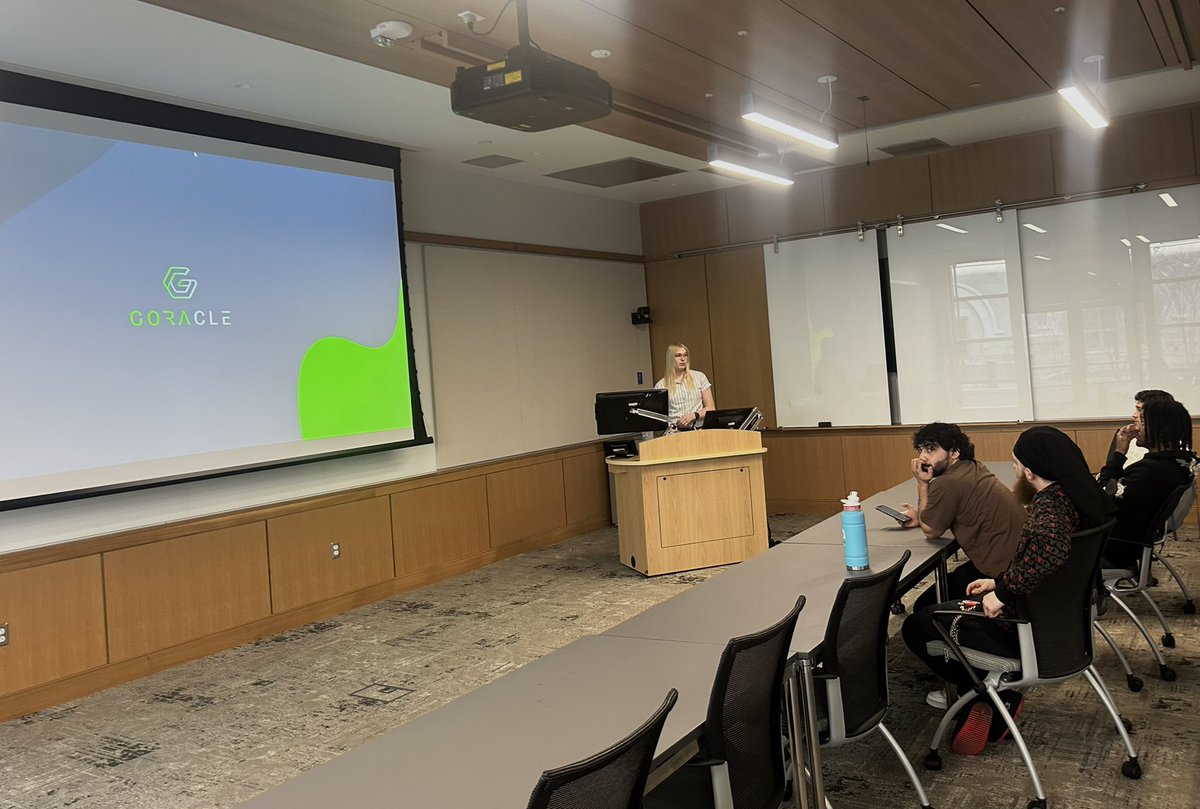 This week, VCU Blockchain had the pleasure of hosting VCU alumnus @SweetxPeachez from Goracle. Thank you to everyone that came!

#vcublockchain