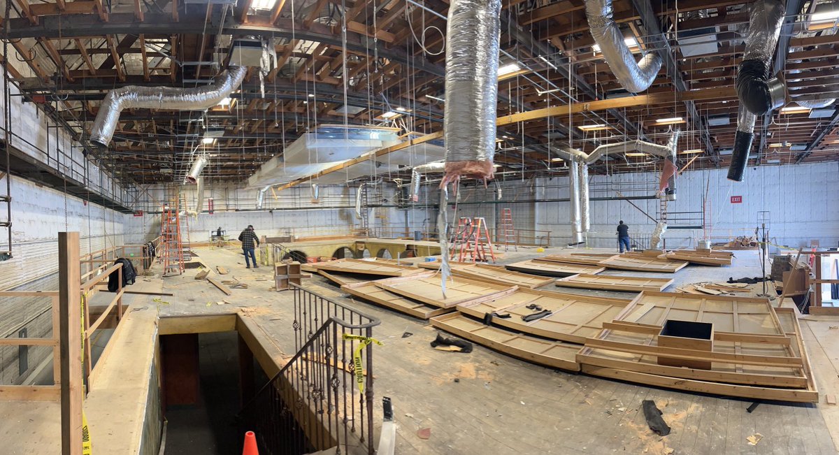 rtunell's tweet photo. TGIF. RIP NCISLA Stage 9. That’s OPS on the right. #ncisla https://t.co/E9jfOUYVuy