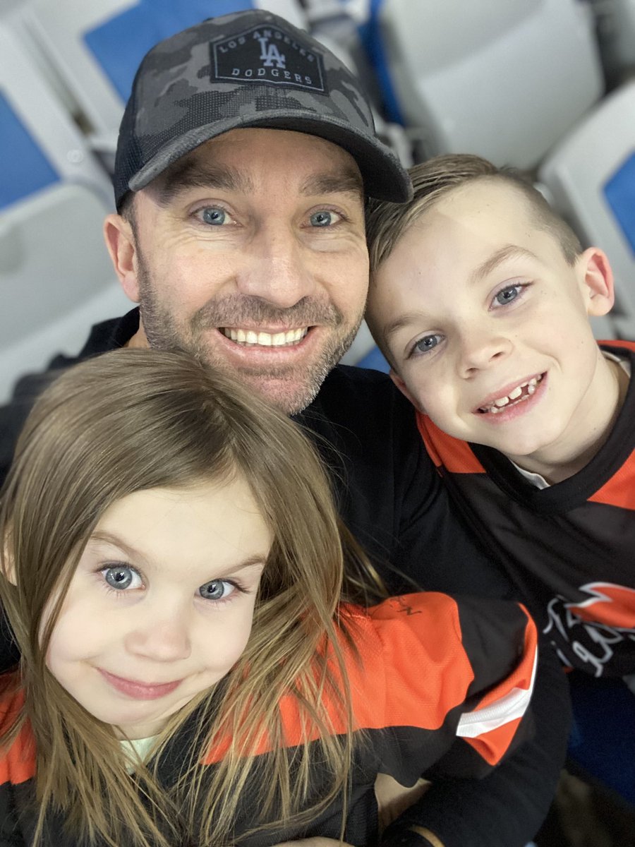 coachfryer's tweet photo. @FWKomets #LetsGoKomets https://t.co/uqWcEuYED1