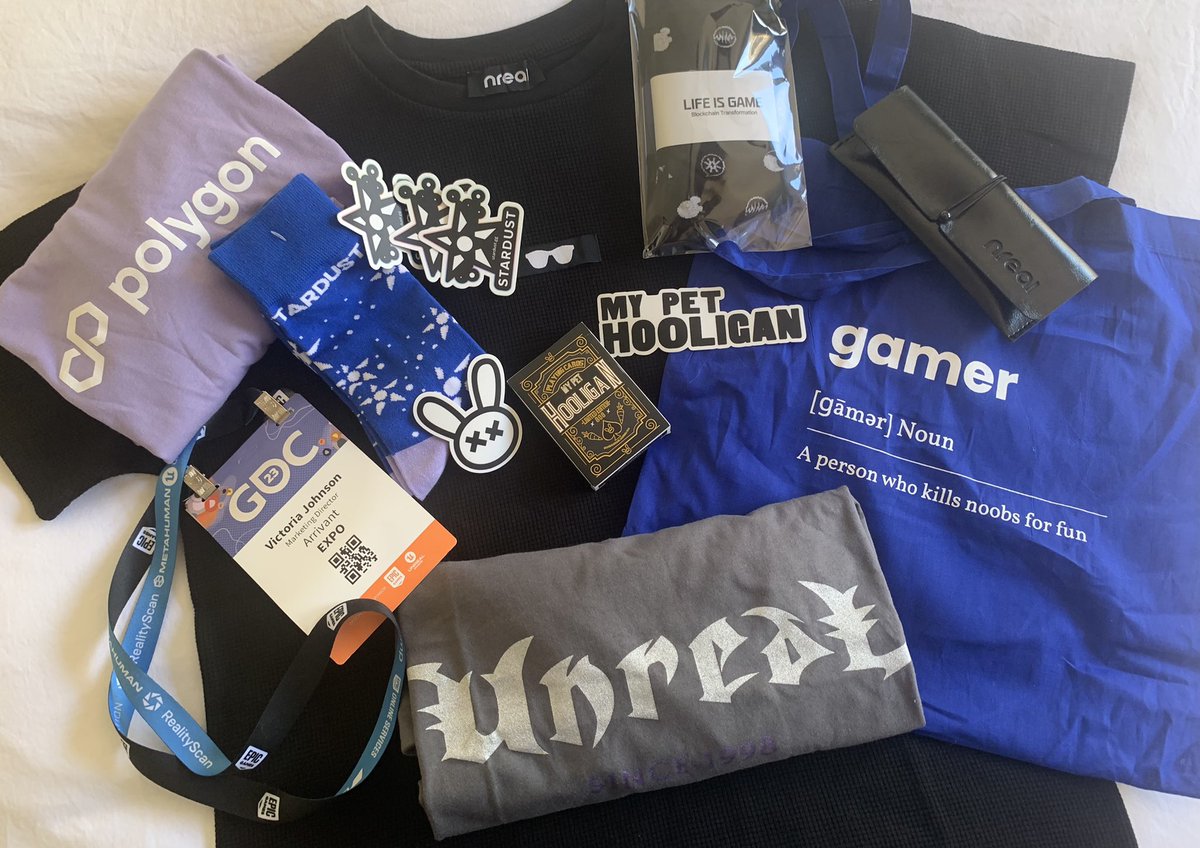 Galathynius9's tweet photo. Unpacking from GDC be like… 😎 https://t.co/hKnjR8fYkX