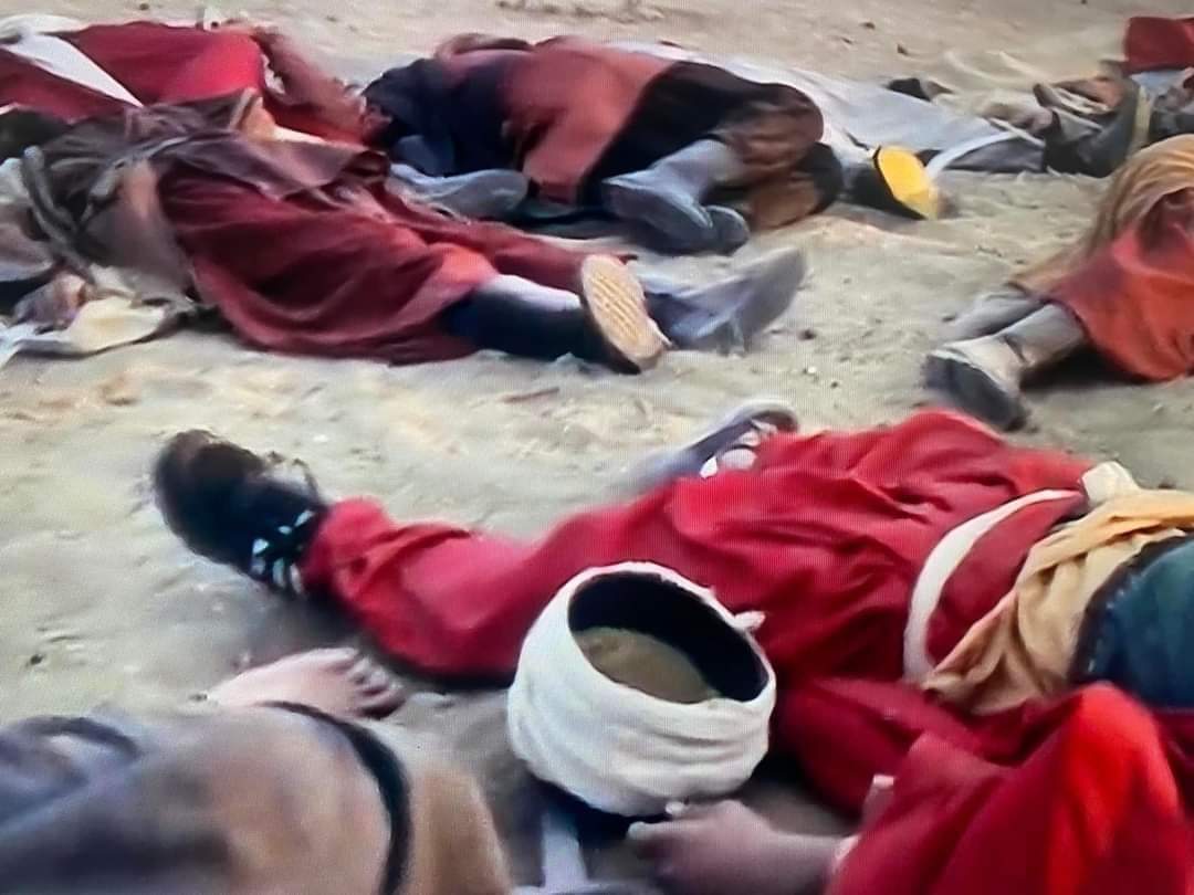 Mo7aMakany2's tweet photo. المماليك لابسين اديداس في مسلسل خالد يوسف.. https://t.co/a6o3jWztwv