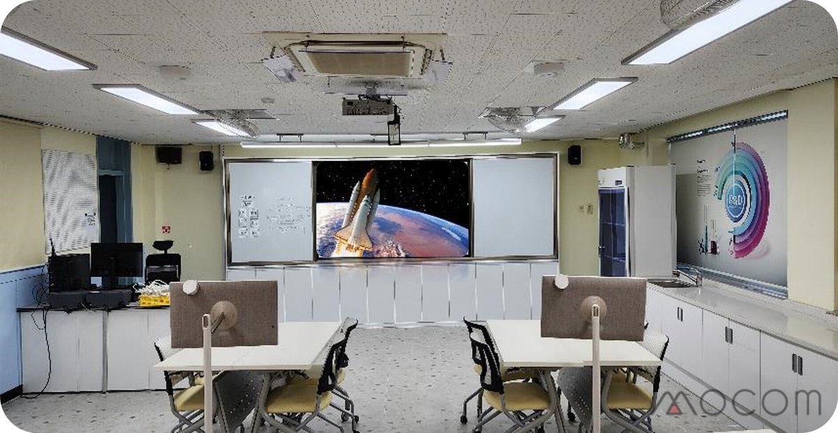 mocomtech's tweet image. ㄱㅈ중학교에 설치된  지능형 과학실용 대형 고선명 실감영상 체험 장치 VR 스크린 시스템  
100인치가 넘는 선명한 대형 스크린에서 3D/ VR 및 각종 영상으로 교육 효과  UP!

mocomtech.com/multipurpose-v…

#지능형과학실 #실감영상체험장치 #VR교육 #과학기가재 #교육기자재 #VR기기