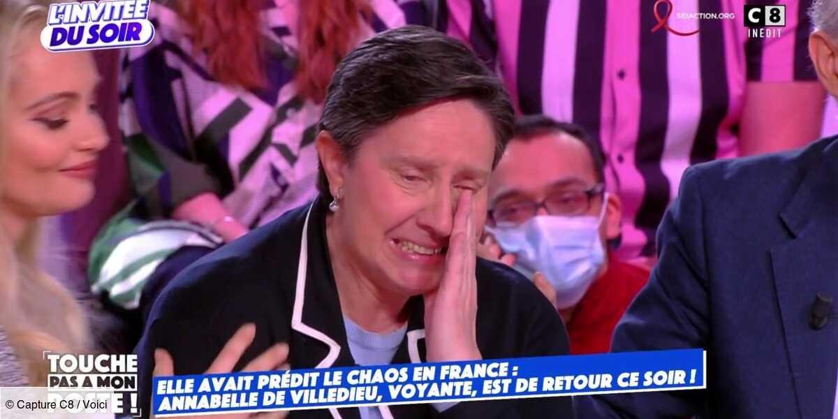 Voici tweet media