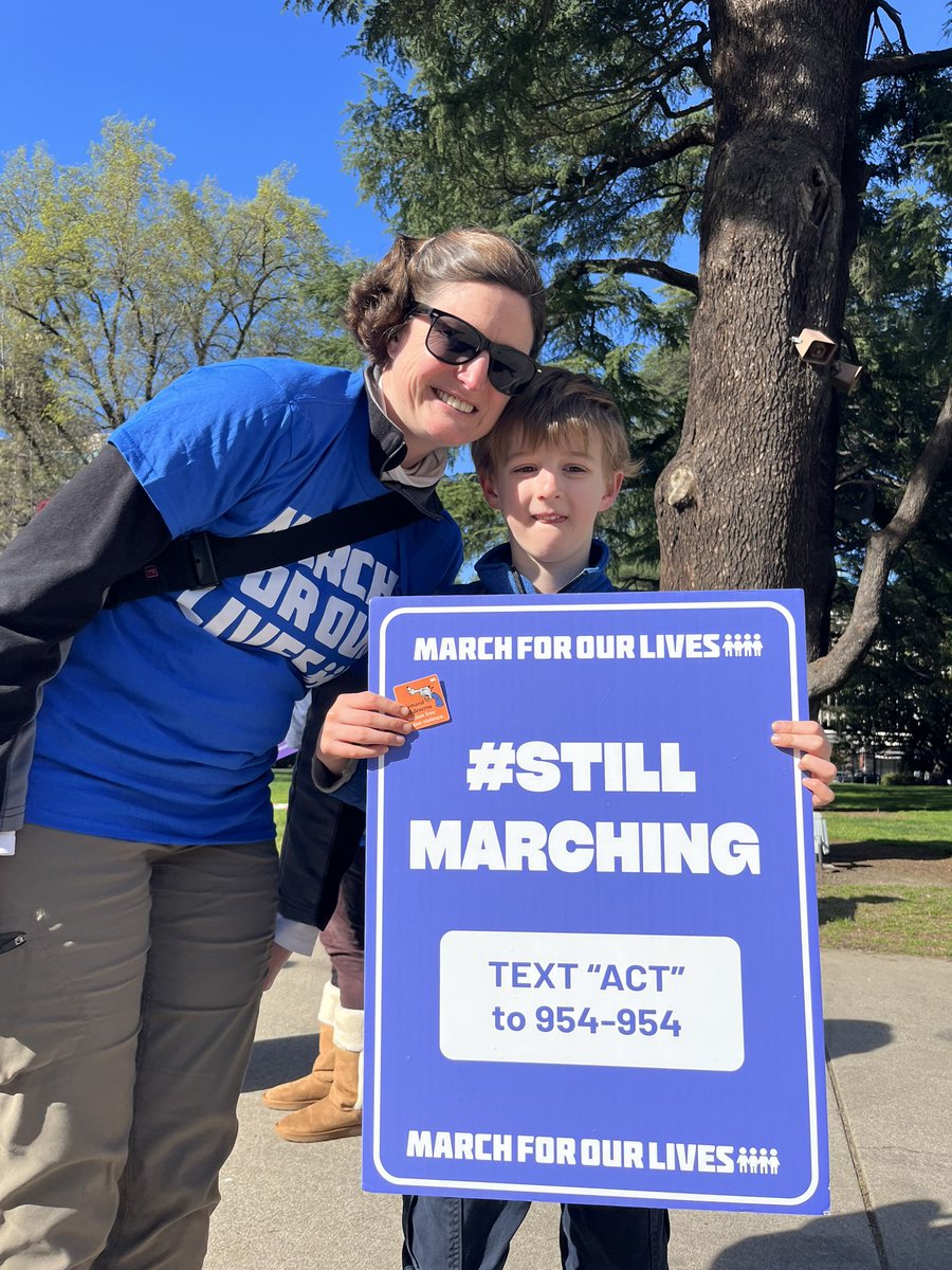AMarch4OurLives's tweet photo. We know the number one killer of kids in the U.S. is guns— it’s time to reduce gun violence with REAL preventative measures instead of putting bandaids on the issue as a reaction.
California is #StillMarching. https://t.co/HISKCgVdjn