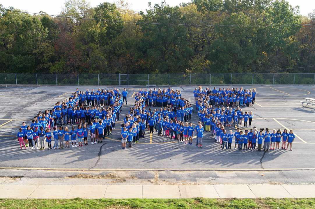 MrsB_at_BRE's tweet image. I am so excited to announce that I have the privilege of serving as the next principal of @BREMustangs! We have the most amazing students and definitely #CPSBest staff, and I can’t wait to see what we will continue to accomplish together! #WeBelieveinBRE