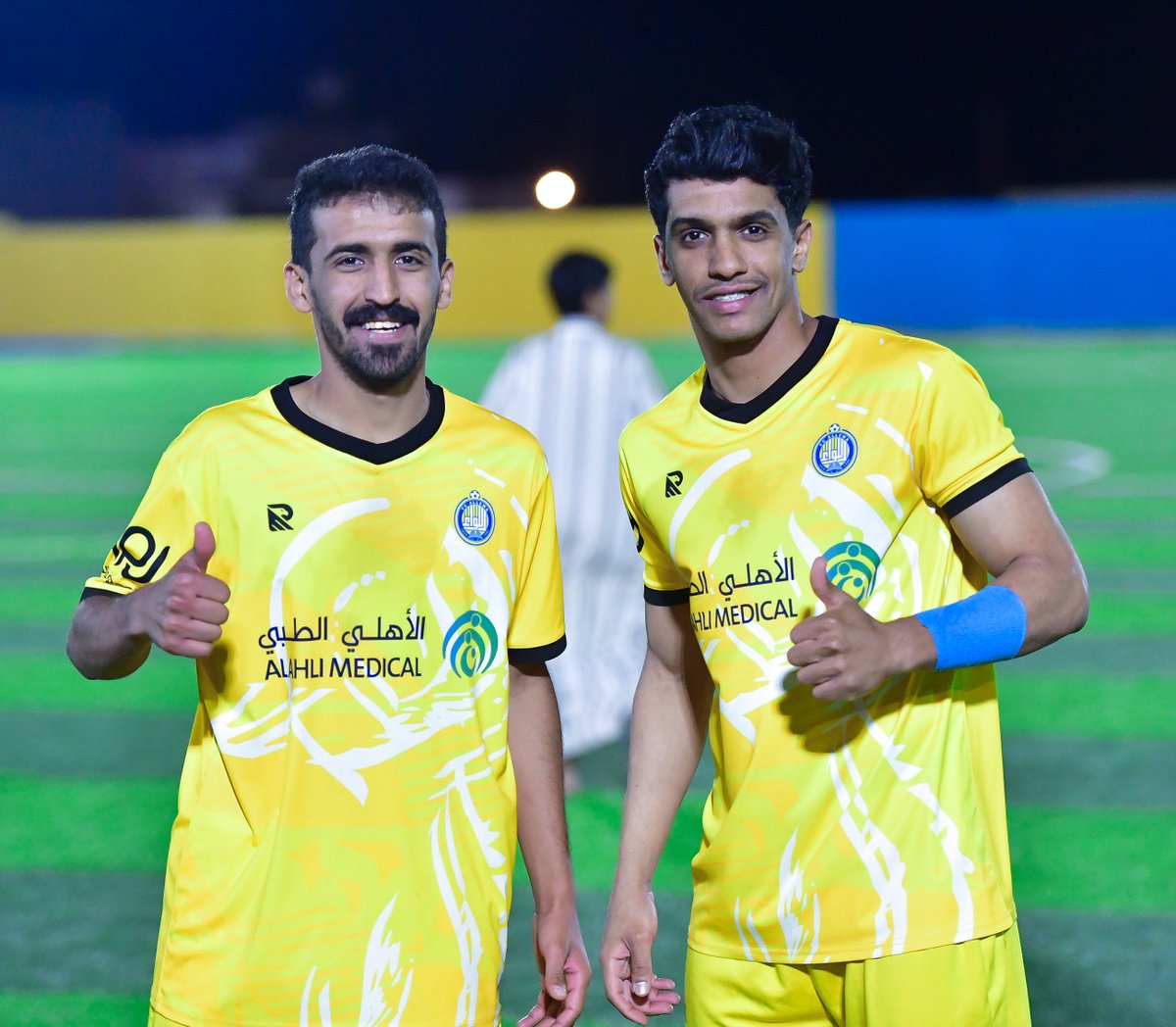 LeewaClub's tweet photo. اهل الصفـــاة وعز من يعتزي بـه 💛💙🤍

#ارض_اللواء https://t.co/EZozLJFF97