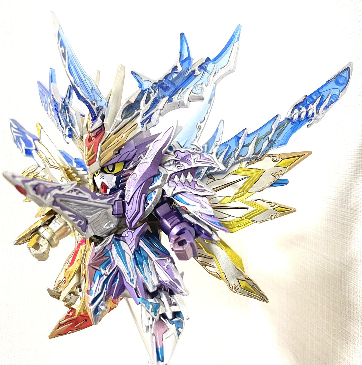 zodi_vi's tweet photo. 塗り分けは全て筆で気合いの一発塗りです
不器用なんでマスキングも出来ません
代わりにそんな僕らの強い味方、秋葉原工作室でベース塗装をしましたぜ
#塗装ブースを持たないモデラー達
#マスキングの出来ないモデラー達 https://t.co/k5aP7y7wcW