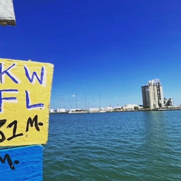 RustysInThePort's tweet photo. Liftoff!!! Picture perfect day for a spectacular launch... at Rusty's at the Port!!ππππππ°#launchshift #standingroomonly #congrats #spacex #spacecoast #rustysseafood #portcanaveral https://t.co/xIHbSwwmcK