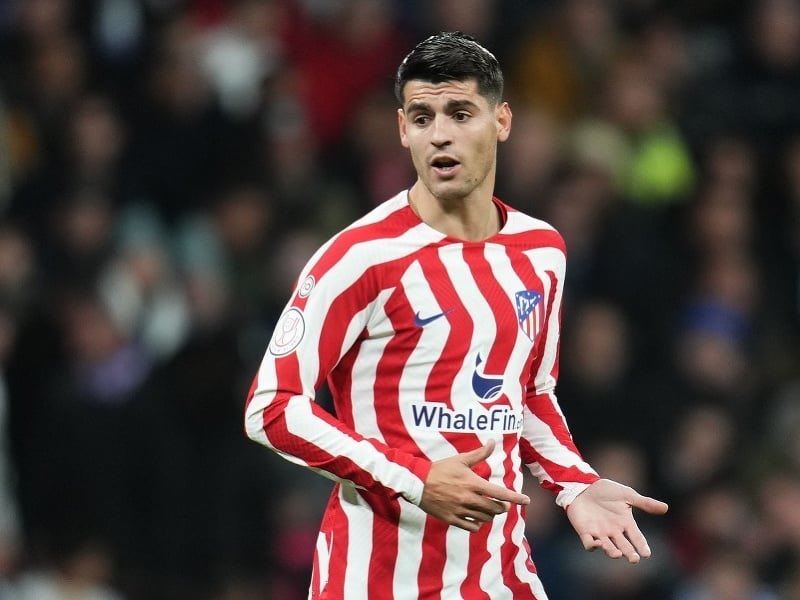 MilanEye's tweet photo. 🚨 Milan are interested in Alvaro Morata and are considering him for next season. Morata’s contract ends in 2024 and Atletico would not ask for more than €15-20M for him, what would be an approachable figure for Milan

[@lucabianchin7] https://t.co/Re20FN4GSV