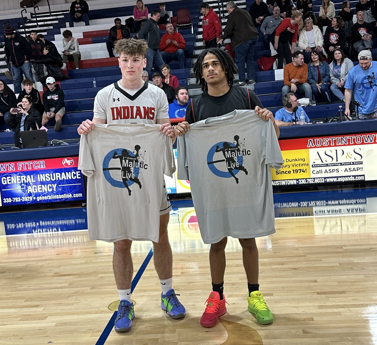 austin_malutic's tweet photo. Player of games for 7:00. 

Girard - Gus Johnson 

Chaney - Luis Febres @Malutic_Live https://t.co/xCtA6jibmH
