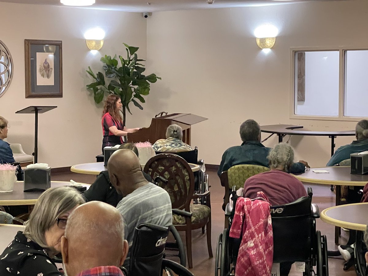 robinspielberg's tweet image. Performed "music of yesteryear" today at a nursing home in Louisiana. I encourage all musicians who can, to do this. It is rewarding on many levels and to hear those voices sing EVERY word--no words. #musicandmemory @AMTAInc #musicandwellness