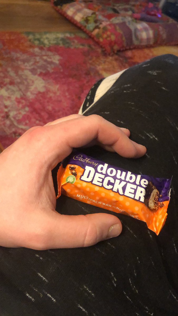MattDallys's tweet photo. Double deckers should just be called deckers now. Nothing double about them. #microdecker #doubledecker #halfdecker #iwantmoredeck https://t.co/AgbbymYSy1