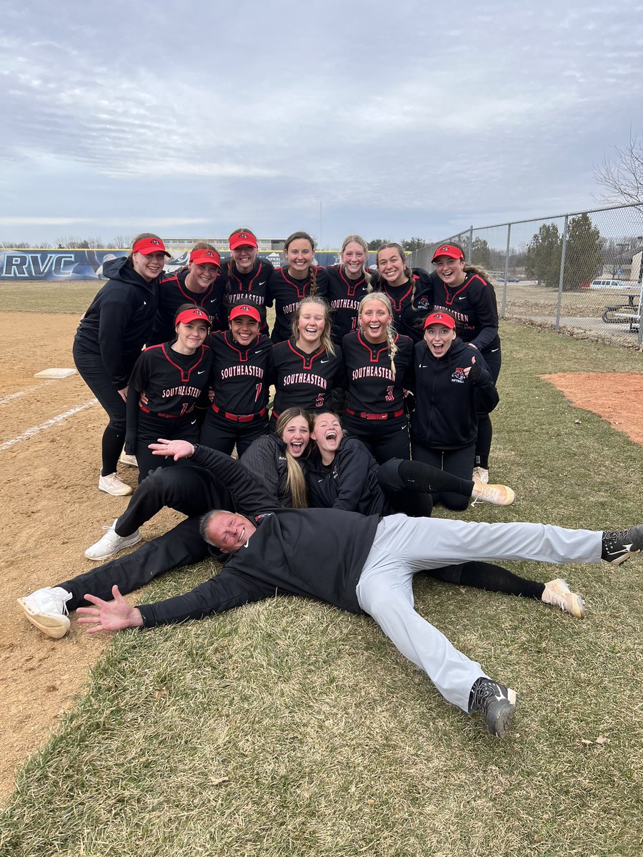 SCC Blackhawks Softball tweet media