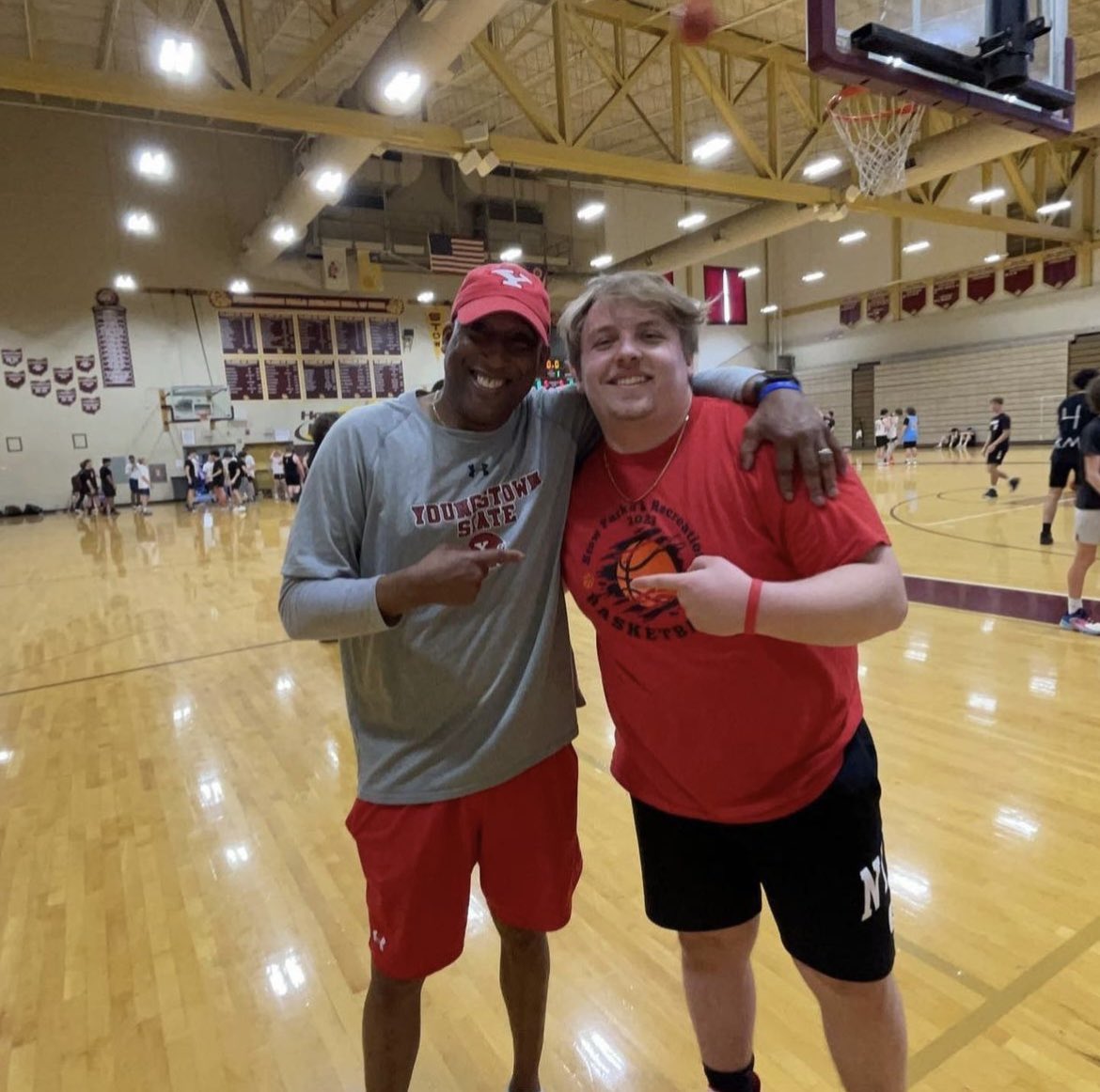 SpikeMedia's tweet image. Spike media took over Hoops for Heart