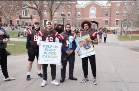 CoachJatkola's tweet image. One of the pillars of our program is community service. Itโs always special seeing our guys move on to the next level and continue to make a difference! Shoutout to @o_neill45 and @BrownU_Football #BIGGERTHANFOOTBALL #JUICEBALL