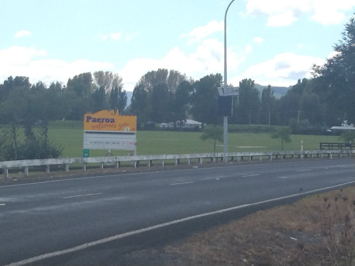 WoodOnWineNZ's tweet photo. Getting there ... #strollin https://t.co/mF9DfpOx4x