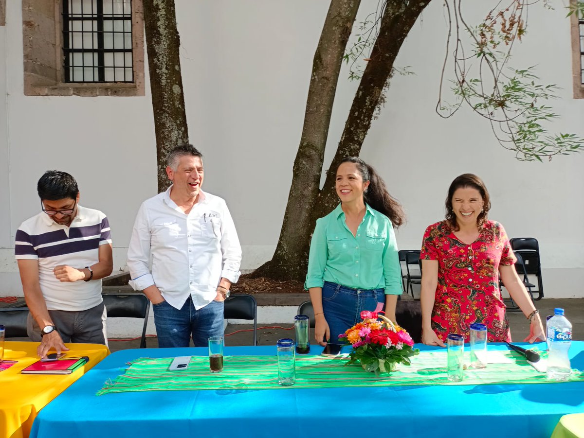 SCultura_Mich's tweet photo. Hoy, la titular de la #Secum, Tamara Sosa Alanís, agradeció al personal de esta dependencia que colaboró para la realización de la La K’uínchekua, la Gran Fiesta de #Michoacán.
#ViveLaCulturaEnMichoacán https://t.co/BQDkW6Oe9d