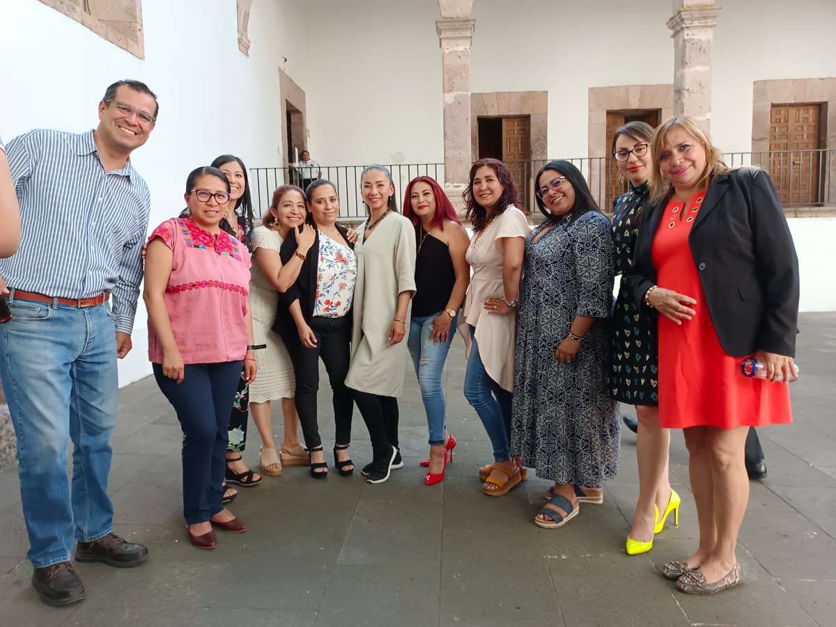 SCultura_Mich's tweet photo. Hoy, la titular de la #Secum, Tamara Sosa Alanís, agradeció al personal de esta dependencia que colaboró para la realización de la La K’uínchekua, la Gran Fiesta de #Michoacán.
#ViveLaCulturaEnMichoacán https://t.co/BQDkW6Oe9d