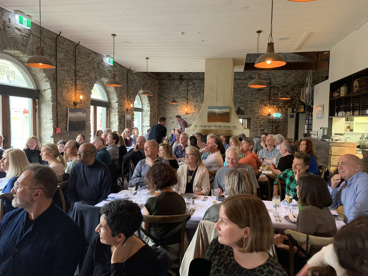 Great to be down in Clyde sharing research &amp; connecting with leading health psych researchers for the #IHP2023 conference this week 📚🌿