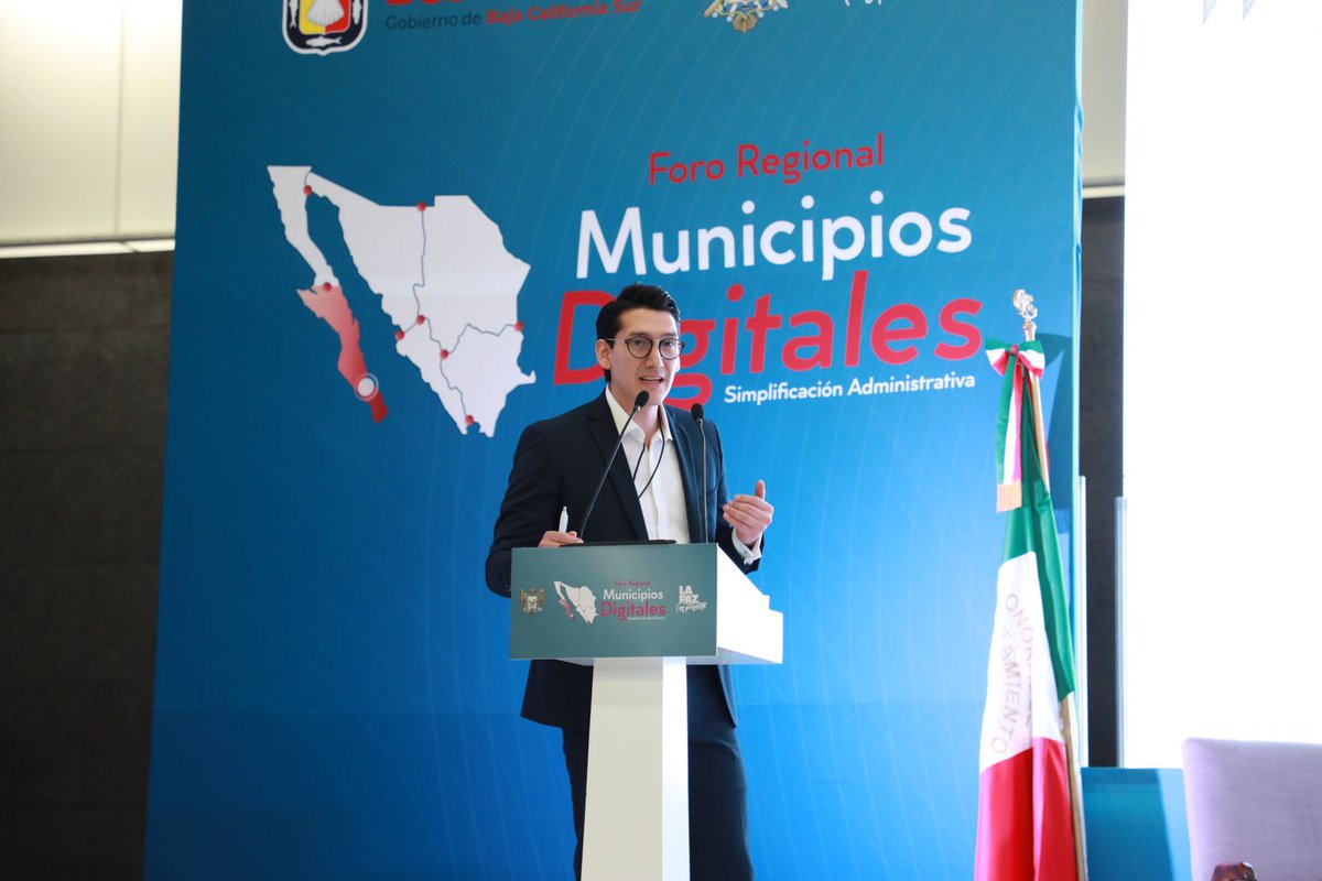 En el foro regional "Municipios digitales: simplificación administrativa" organizado por <a href="/HXVIIAyto_LaPaz/">H. XVIII Ayuntamiento de La Paz, BCS</a>  , la OCDE platica sobre los beneficios de la simplificación administrativa y digitalización y su experiencia con gobiernos subnacionales #MejoraRegulatoria
