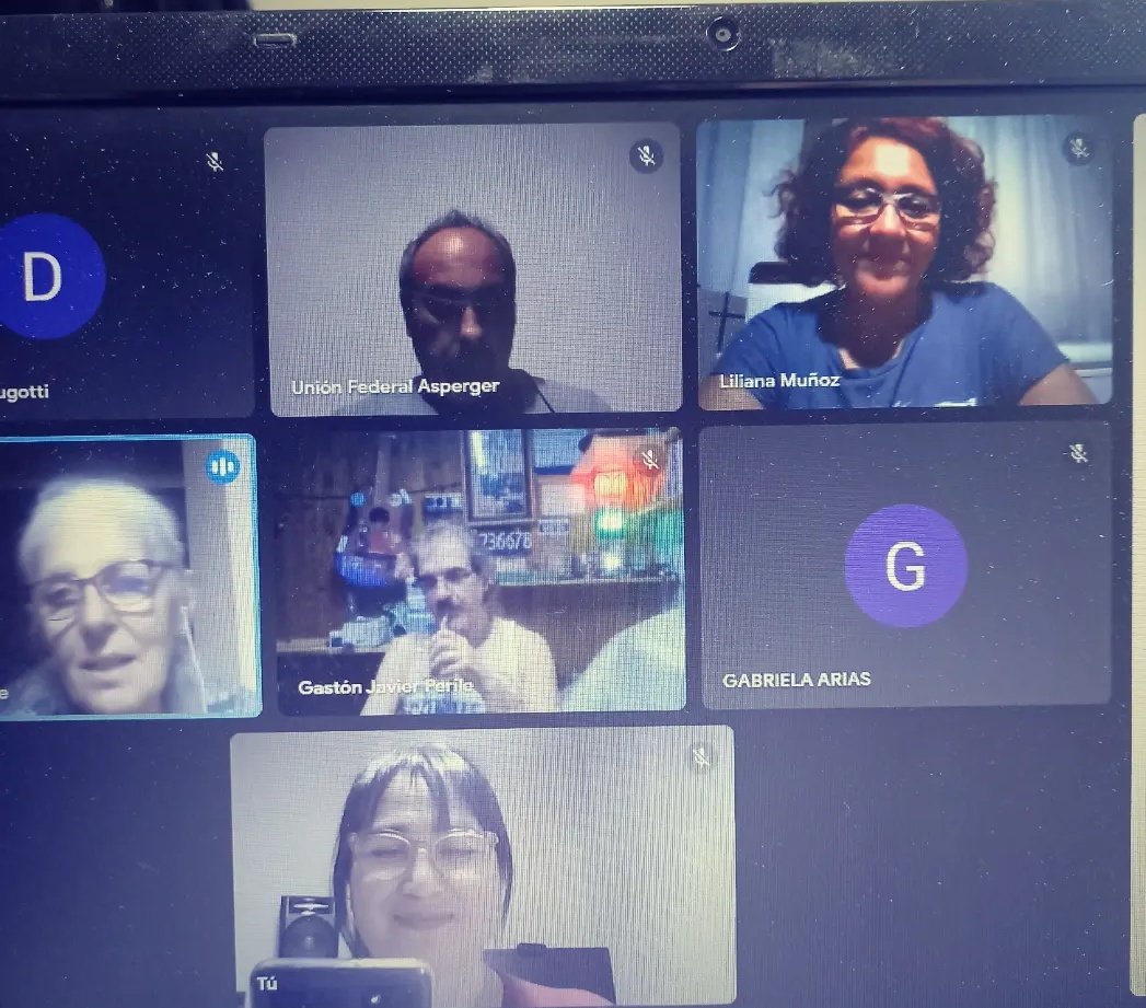 Unión Federal Asperger tweet media