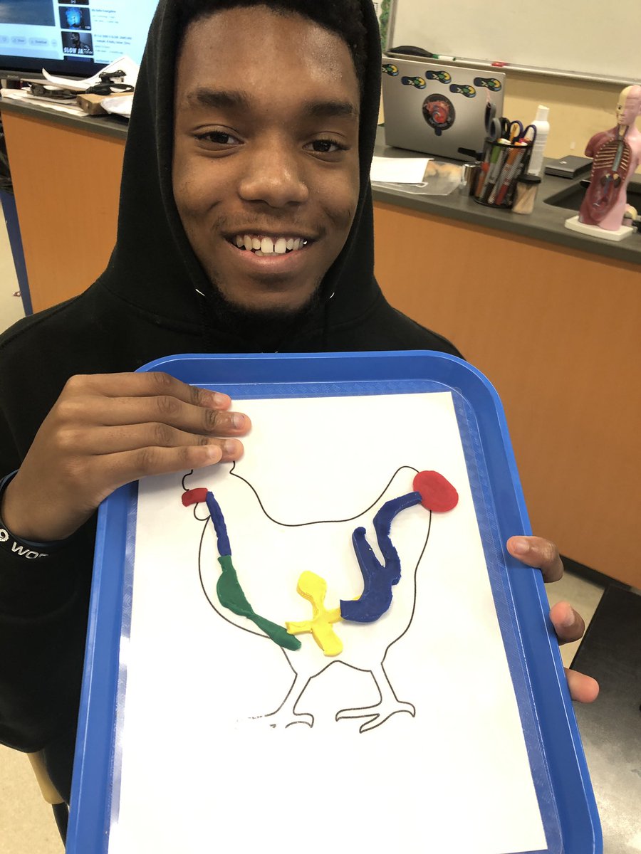 CPSHoward's tweet photo. Seniors modeling 4 different animal digestive systems preparing for the vet tech exam next month!! #zooacademyrocks #zooacademycps #hughesstem #hughesbigred https://t.co/zKJ6Hd2MY6