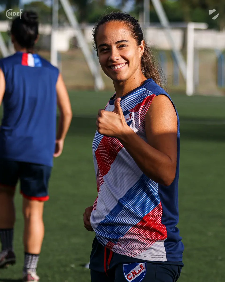 CNdeFfemenino's tweet photo. ¡Buenas noches Tricolores!

La alegría es nuestra forma de vivir 💪🏼😁👍🏼

#ElClubGigante 🔵⚪🔴 https://t.co/eaDXu49WVW
