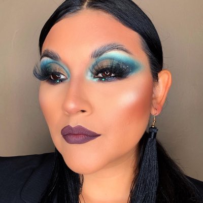 Clauxmakeup's tweet photo. #NewProfilePic https://t.co/RJQdRydi6D