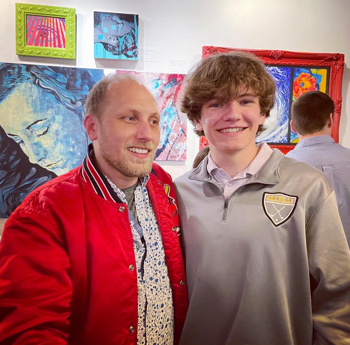 JennyMikBess's tweet image. Our cousin, Danny Bess, has a heart as big as his talent.  What a great showcase of his work! #stlart #dannybess #art
