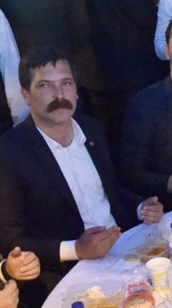 portovecchiaaa's tweet photo. Niyet ettim lale devri nasıl bittiyse, sülale devrini de bitirmeye https://t.co/8dx6JKTaii