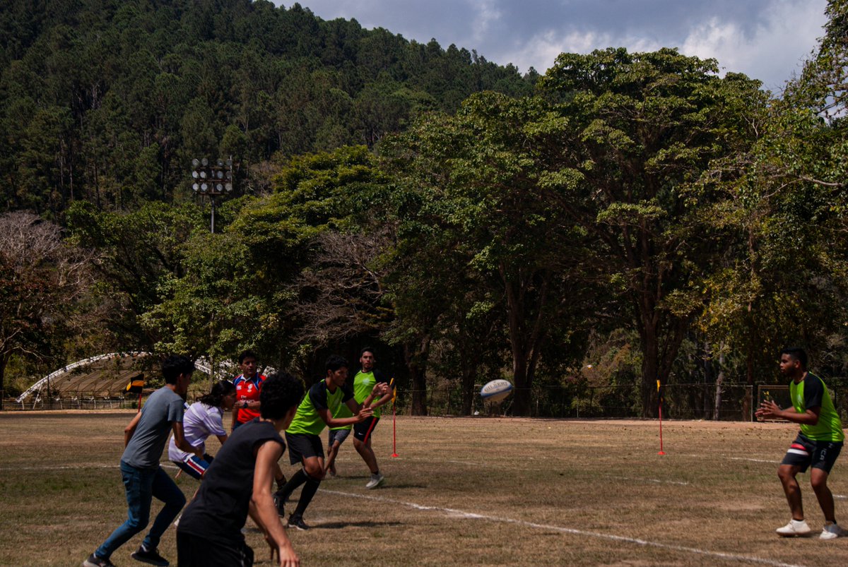 rxxult's tweet image. la verdad que el rugby es un deporte bastante noble