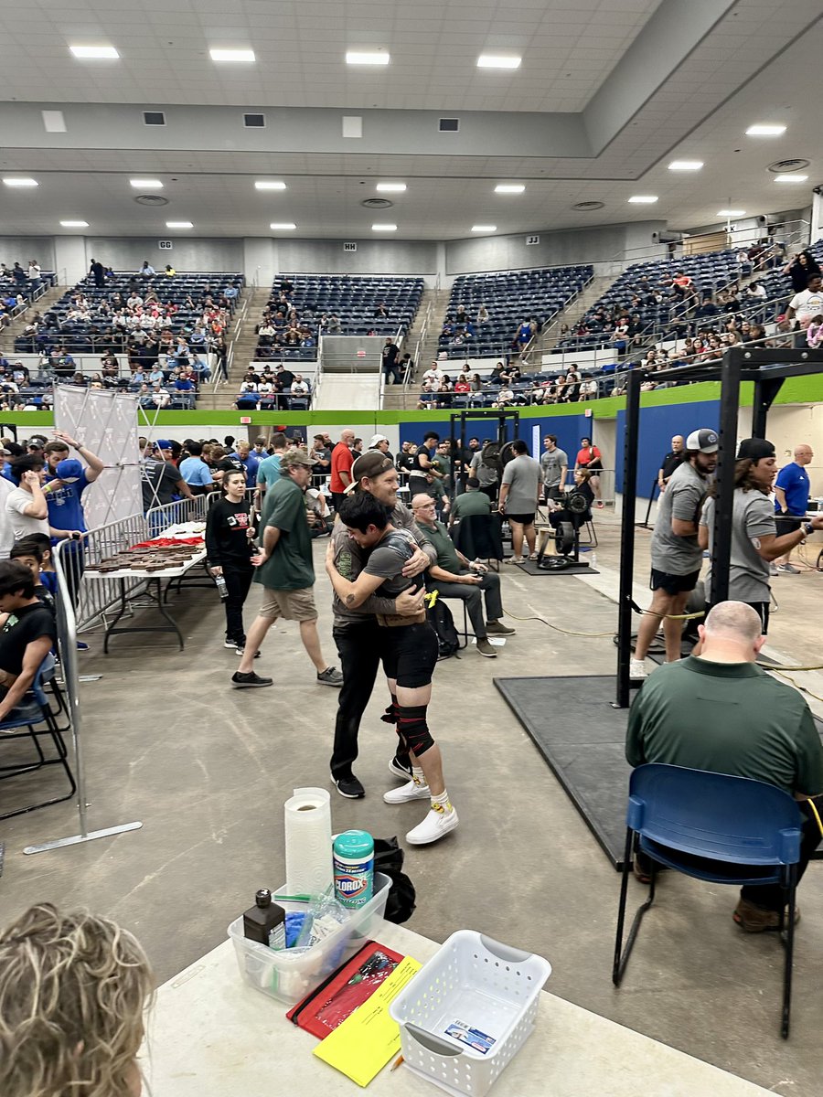 scott_kissee's tweet photo. @RGC_MS_HS own C. Cancino with 2 PRs on his squat and bench press. Deadlift on deck! #LoadtheBar @CoachZinsmeyer @FSHISD https://t.co/qqYlWUE9Y9