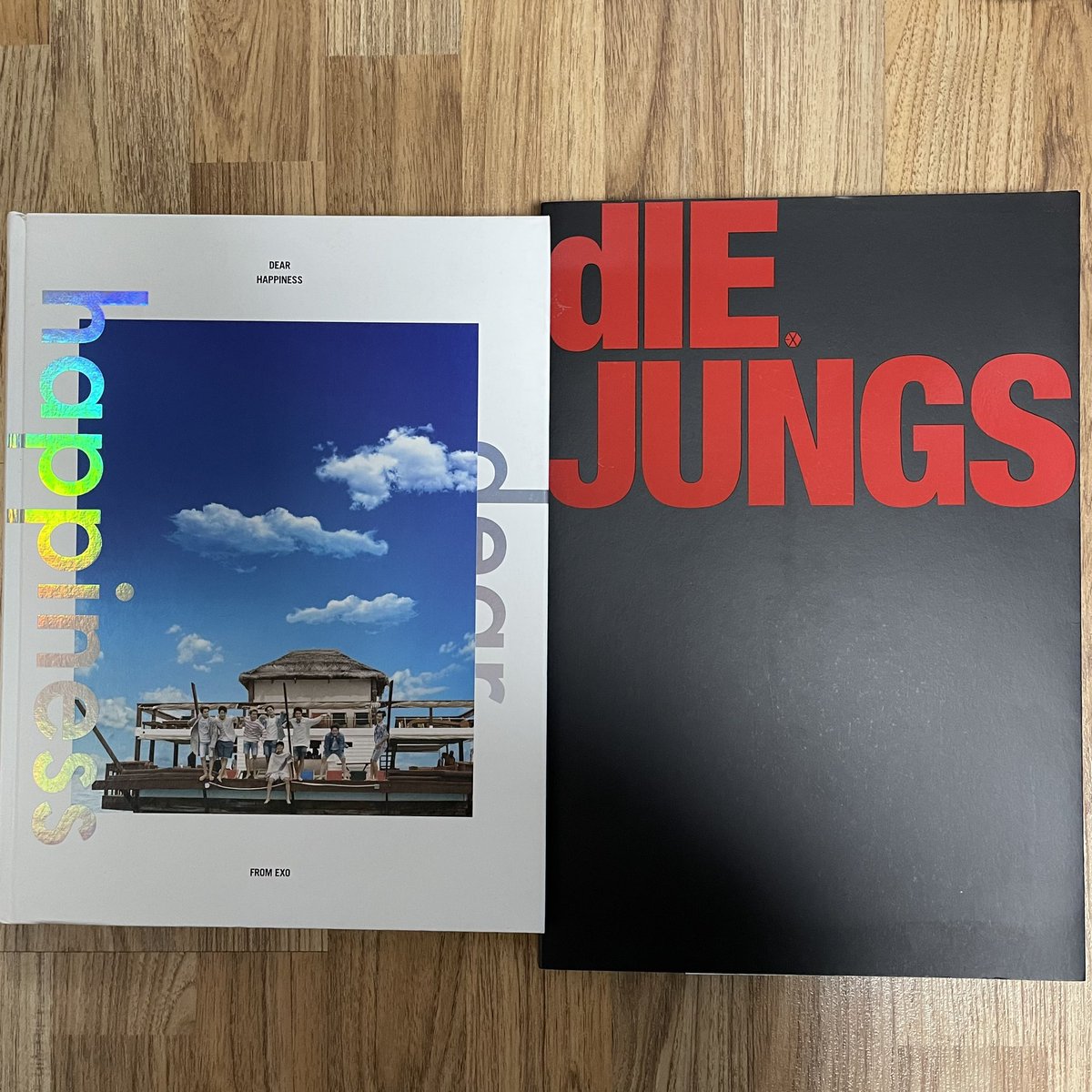 O20526's tweet photo. -첸뽀 인형, 인형 옷
-피지섬:dear happiness
-디융스(DIEJUNGS)
-Exology Chapter 1 The Lost Planet
-엑소 플래닛 슬로건(공식)
일괄(All) 배송비 포함 3.0에 양도합니다! 한국 계좌, 주소 있는 분만 연락주세요 ◡̈
#exoalbum sell, #exo #첸 #chen #백현 #수호 #디오 #카이 #세훈 DM Please https://t.co/kGVteN8R4B