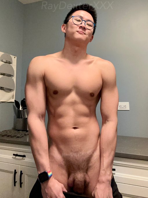 Stoned and happy 😚😊🥰 https://t.co/aOmGbToGmo