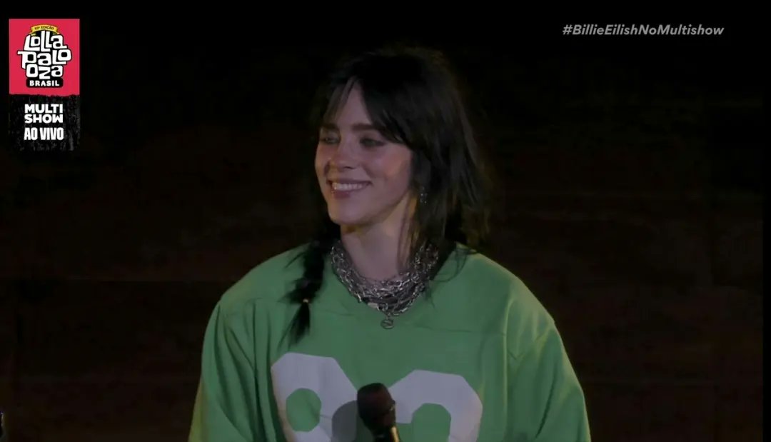 BillieEilishBR's tweet photo. 🚨 O SORRISO! https://t.co/nByTdkHG37