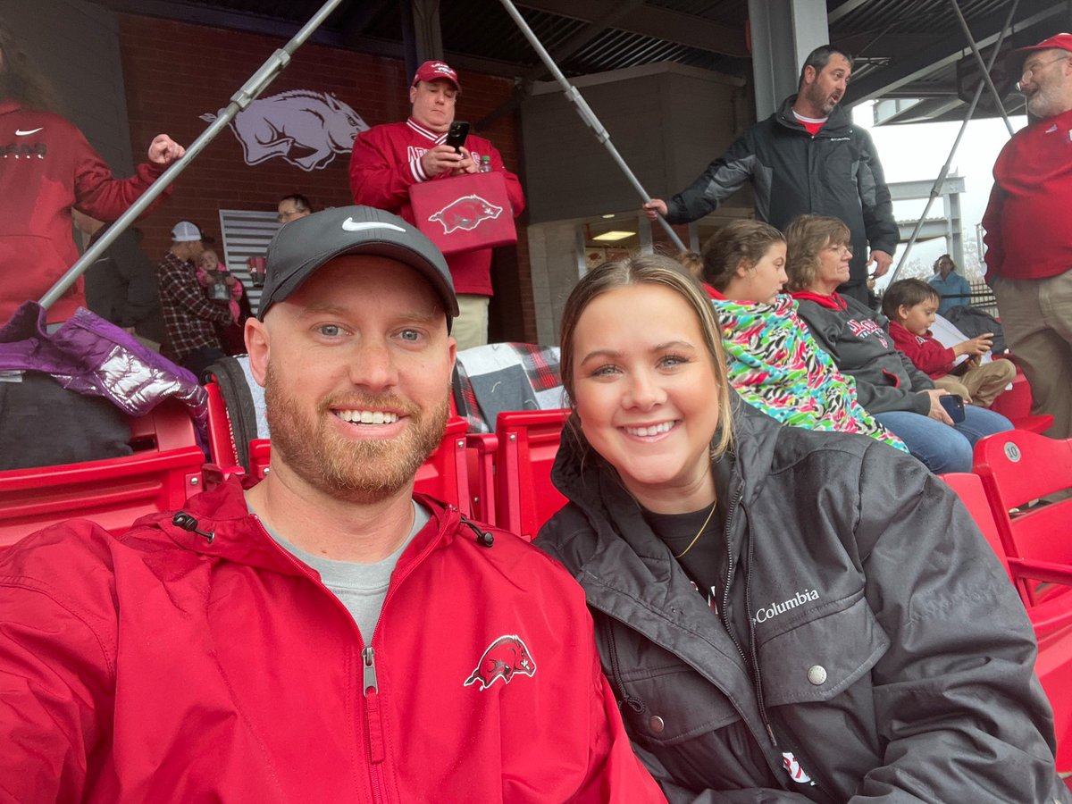 StaciSpargo's tweet photo. #WPS #onerazorback Go Hogs! 🥎❤️ https://t.co/CoPWvjhPgw