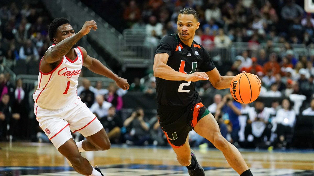 IT'S A GREAT DAY TO BE A HURRICANE!!!!! @CanesHoops defeats (1) Houston and is headed back to the Elite 8!!!! 🙌🙌🙌