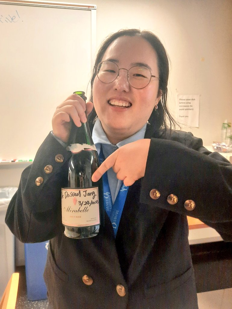 korleygroup's tweet photo. Many congratulations to Dr. Daseul Jang on successfully defending her Ph.D. thesis! 🎓 🎉 Daseul is the first @udmseg matriculated Ph.D. graduate from the Korley Research Group! 👏🏻 https://t.co/8Yp6os4VFi