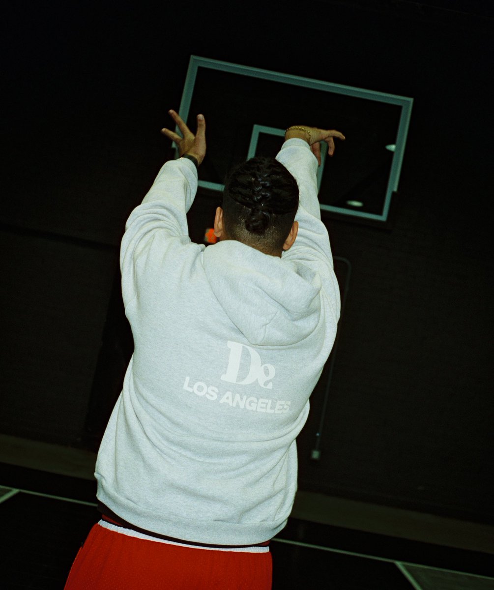 Sunny 🌞 tweet media