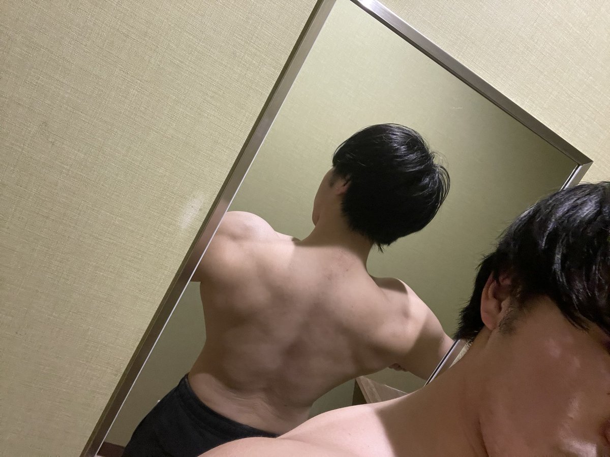 ms20010511's tweet photo. 自分が絞れてく姿見守ってください
 #筋トレ  #減量  #ダイエット https://t.co/IuGtQvNBB4
