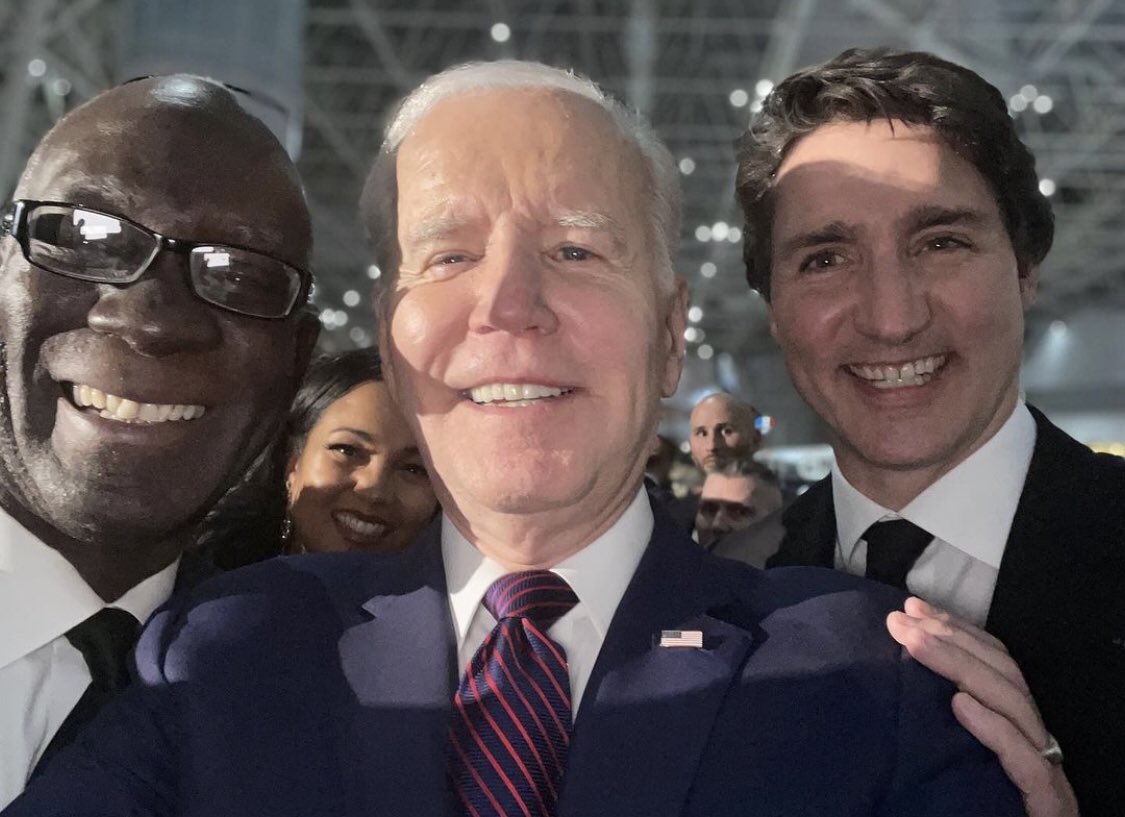 ChretienStan - RETIRED (@chretienstan93) on Twitter photo 