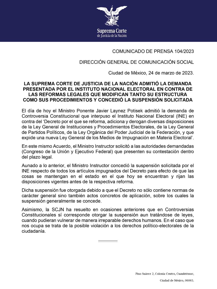 Suprema Corte (@scjn) on Twitter photo La Suprema Corte de Justicia de la Nación admitió la demanda presentada por el <a href="/INEMexico/">@INEMexico</a> en contra de las reformas legales que modifican tanto su estructura como sus procedimientos y concedió la suspensión solicitada.
🔗 bit.ly/3K4E44a La Suprema Corte de Justicia de la Nación admitió la demanda presentada por el <a href="/INEMexico/">@INEMexico</a> en contra de las reformas legales que modifican tanto su estructura como sus procedimientos y concedió la suspensión solicitada.
🔗 bit.ly/3K4E44a