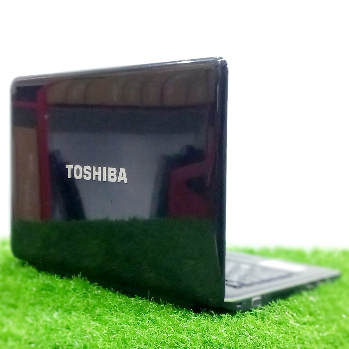ITZONEELCTRONIC's tweet image. Toshiba Satellite Pro Laptop
Model T130 - EZ1301
4gb Ram 
320gb Storage 
13.30 inch Display (16:9)
Glossy Laptop
Contact 0326 5974741
.
#toshiba #itzoneelectronics #toshibalaptop #laptop #toshibasatellite #slimlaptop #businesslaptop #itzonelaptop #itzone #itzonelhr
