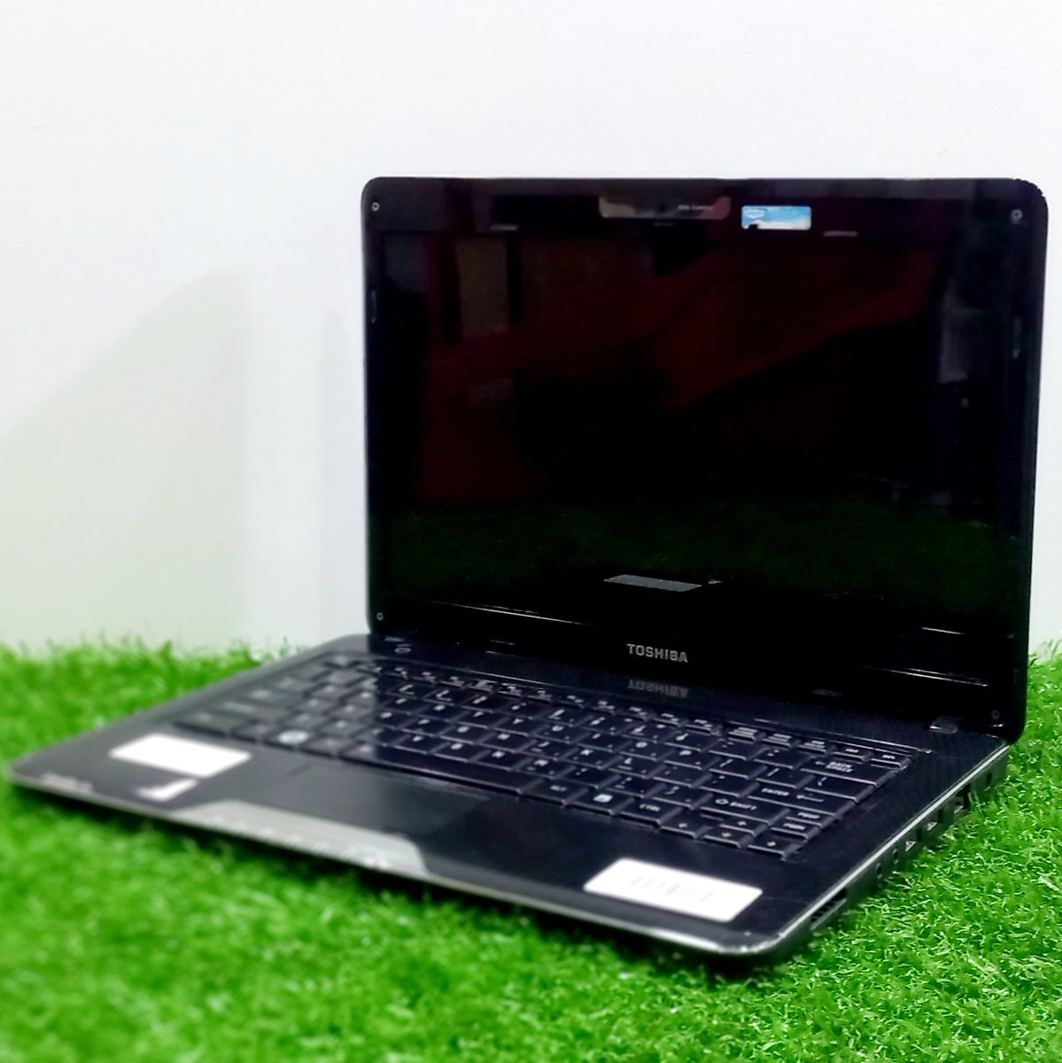 ITZONEELCTRONIC's tweet image. Toshiba Satellite Pro Laptop
Model T130 - EZ1301
4gb Ram 
320gb Storage 
13.30 inch Display (16:9)
Glossy Laptop
Contact 0326 5974741
.
#toshiba #itzoneelectronics #toshibalaptop #laptop #toshibasatellite #slimlaptop #businesslaptop #itzonelaptop #itzone #itzonelhr